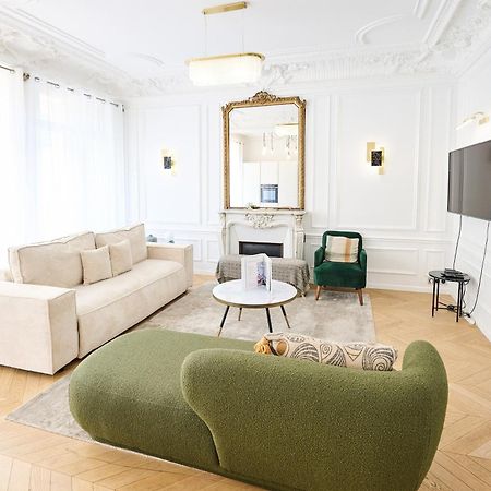 Champs Elysees!Montaigne, New Luxurious 6Pers Flat Paryż Zewnętrze zdjęcie