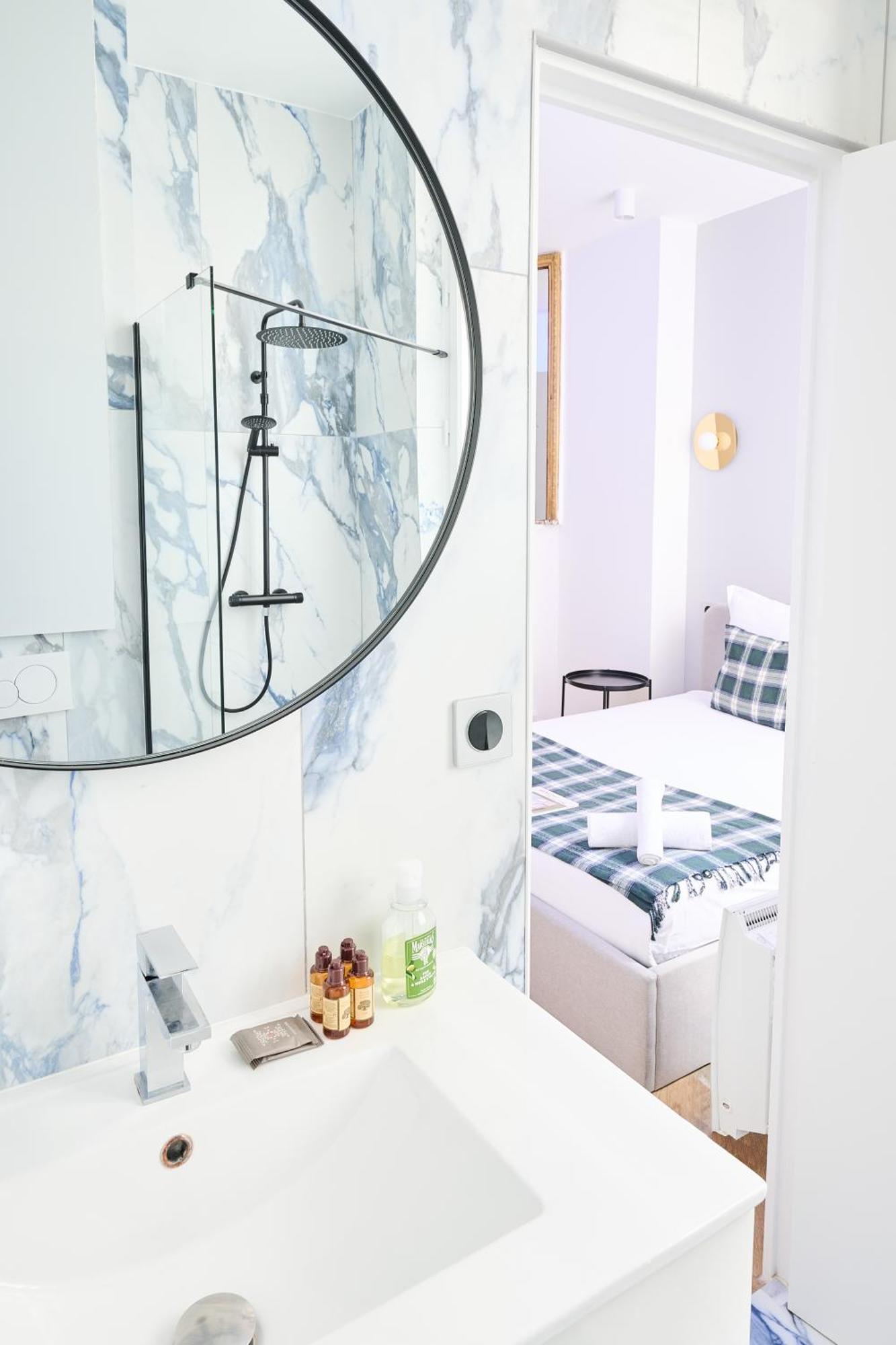 Champs Elysees!Montaigne, New Luxurious 6Pers Flat Paryż Zewnętrze zdjęcie